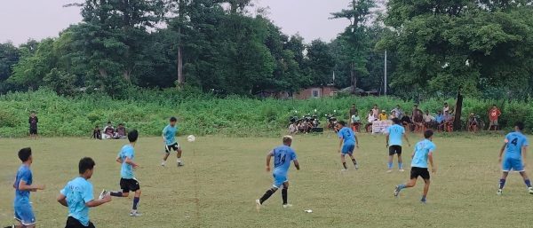 आयोजक (ए)  टिम र पोखरिया’ दोश्रो नाइन साइड फुटबल प्रतियोगिताको उपाधिको लागि भिड्ने