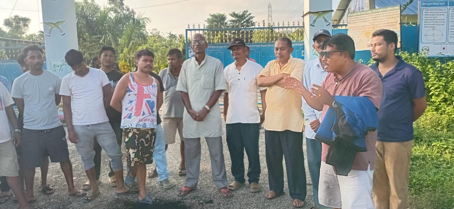 अग्नीसाइर कृष्णासवरन अगाडि प्रदर्शन :  कर्मचारीद्वारा आन्दोलन फिर्ता