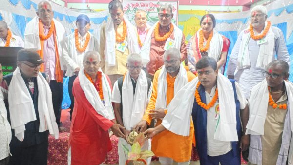प्रधानमन्त्री कार्की र एमाले नेता थापाको अभिव्यक्ति प्रति  तेली समाजको आपत्ति 