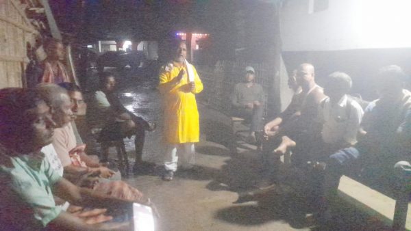 रुपनी गाउँपालिकामा टोलटोल पुगेर विद्यार्थीलाई पढ्न विद्यालय पठाउन आग्रह