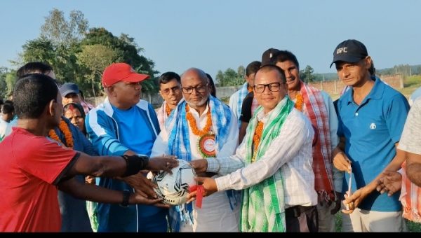 लोहाजारामा प्रथम पचशिल्ड फुटबल सुरू, अध्यक्ष यादवद्वारा उद्घाटन:  राजविराज विजयी