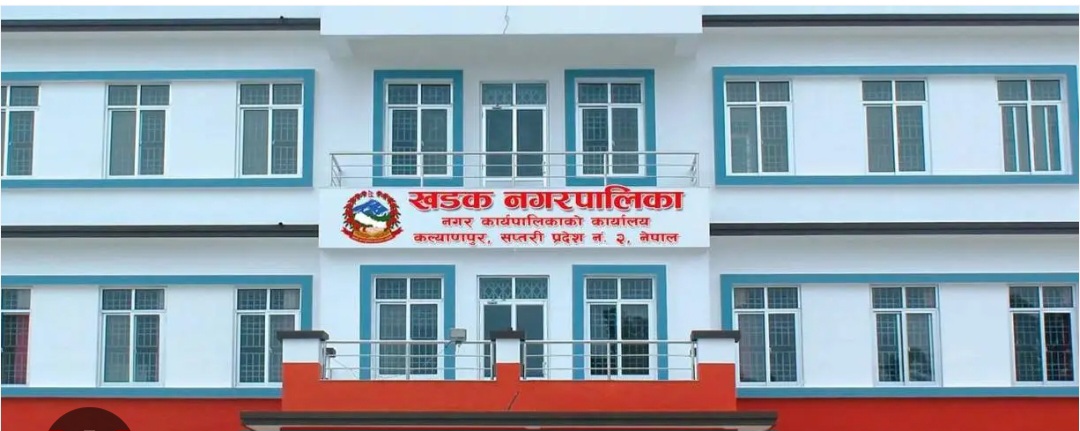 खडकका प्रमुख प्रशासकीय अधिकृत सोनुलाई कारबाही तथा सरुवाको माग