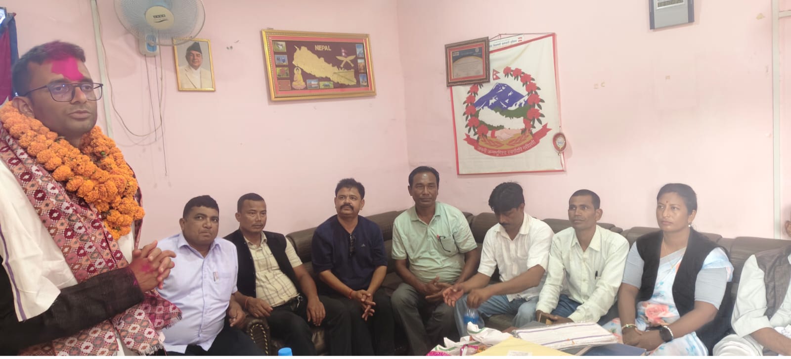 अग्नीसाइरको प्रमुख प्रशासकीय अधिकृतमा यादव हाजिर :कार्यवहाक अध्यक्ष र अध्यक्षले छुट्टाछुट्टै स्वागत