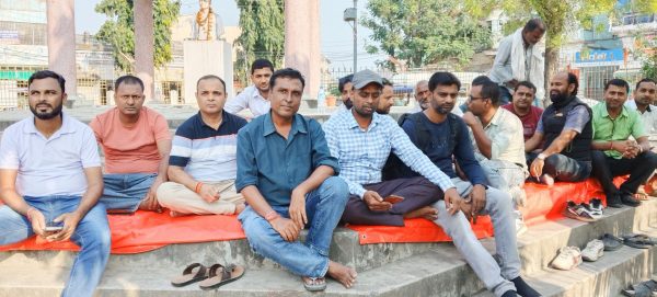 करदाता सेवा कार्यालय सार्ने निर्णय विरुद्वको आन्दोलन जारी, दोश्रो दिन पनि धर्ना