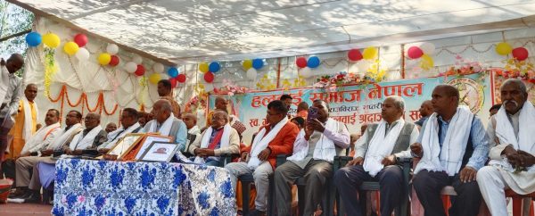 हलुवाई महिलाहरु पनि सार्वजनिक भोजमा सहभागी हुन पाउने