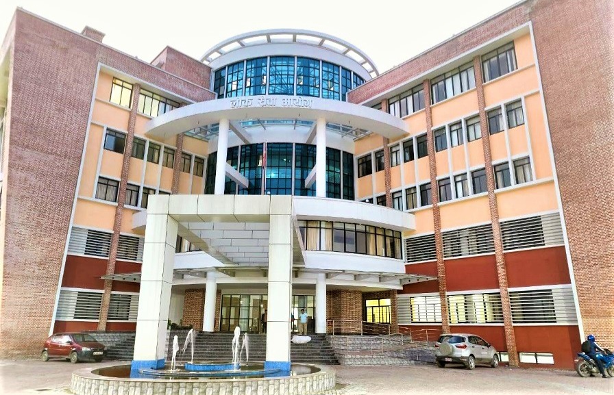 निजामती सेवामा आरक्षणमा टिकेको समावेशीता