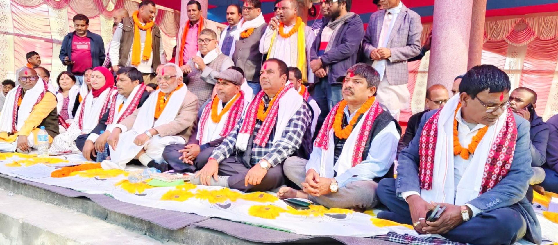 आन्तरिक राजस्व कार्यालय स्थापनाको माग राखी थालिएको रिले अनशन जारी 