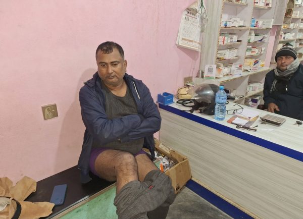 कारको ठक्करबाट पत्रकार कर्ण घाइते, कारको खोजी जारी