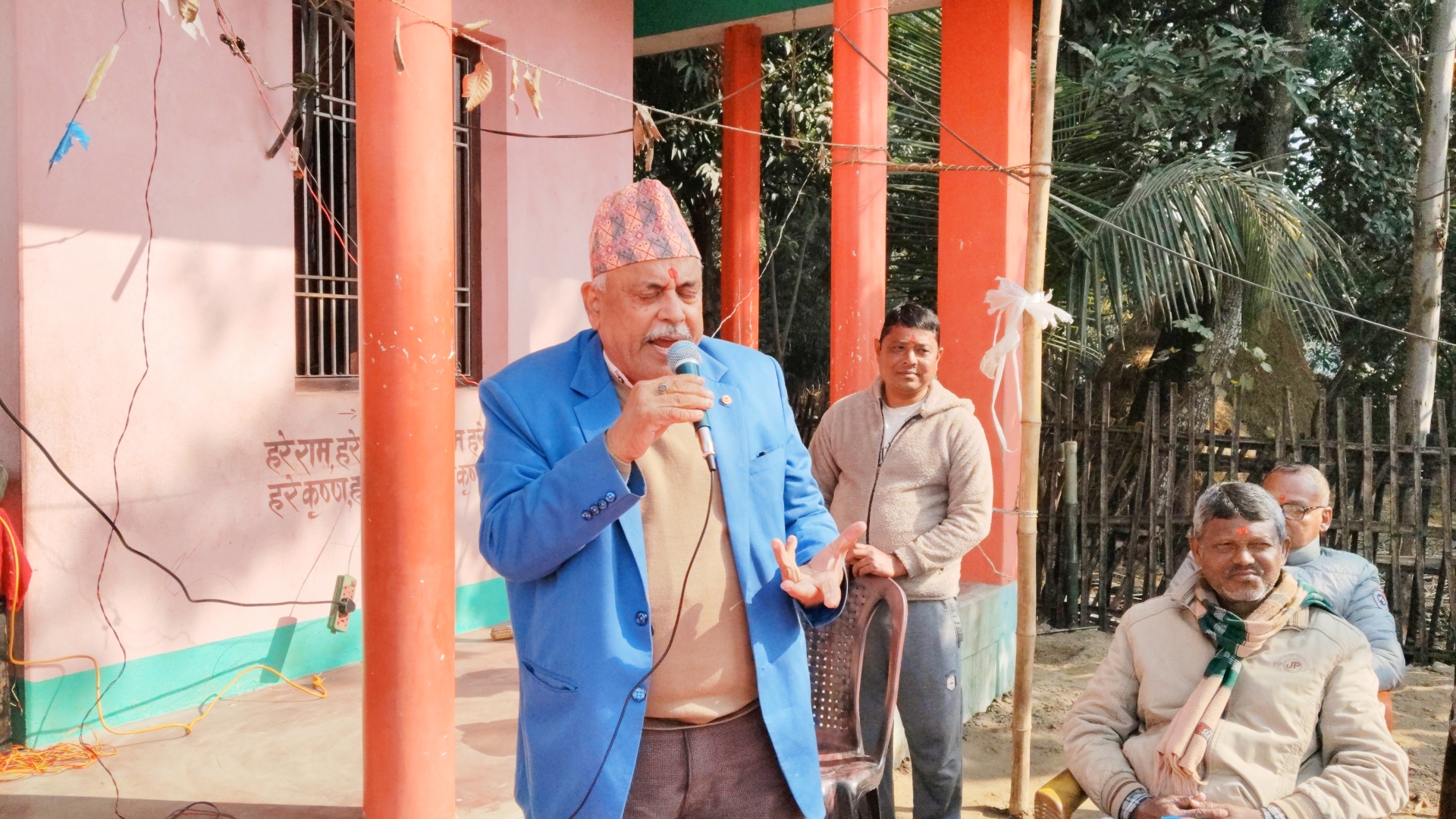 जनताले विचार गर्नुपर्यो सिंहदरबार जलाउनेलाई की बनाउनेलाई छान्ने :  प्याकुरेल