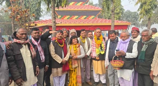 डाक्नेश्वरी मन्दिर दर्शन गरि चुनावी प्रचारप्रसार जुटे उपेन्द्र यादव