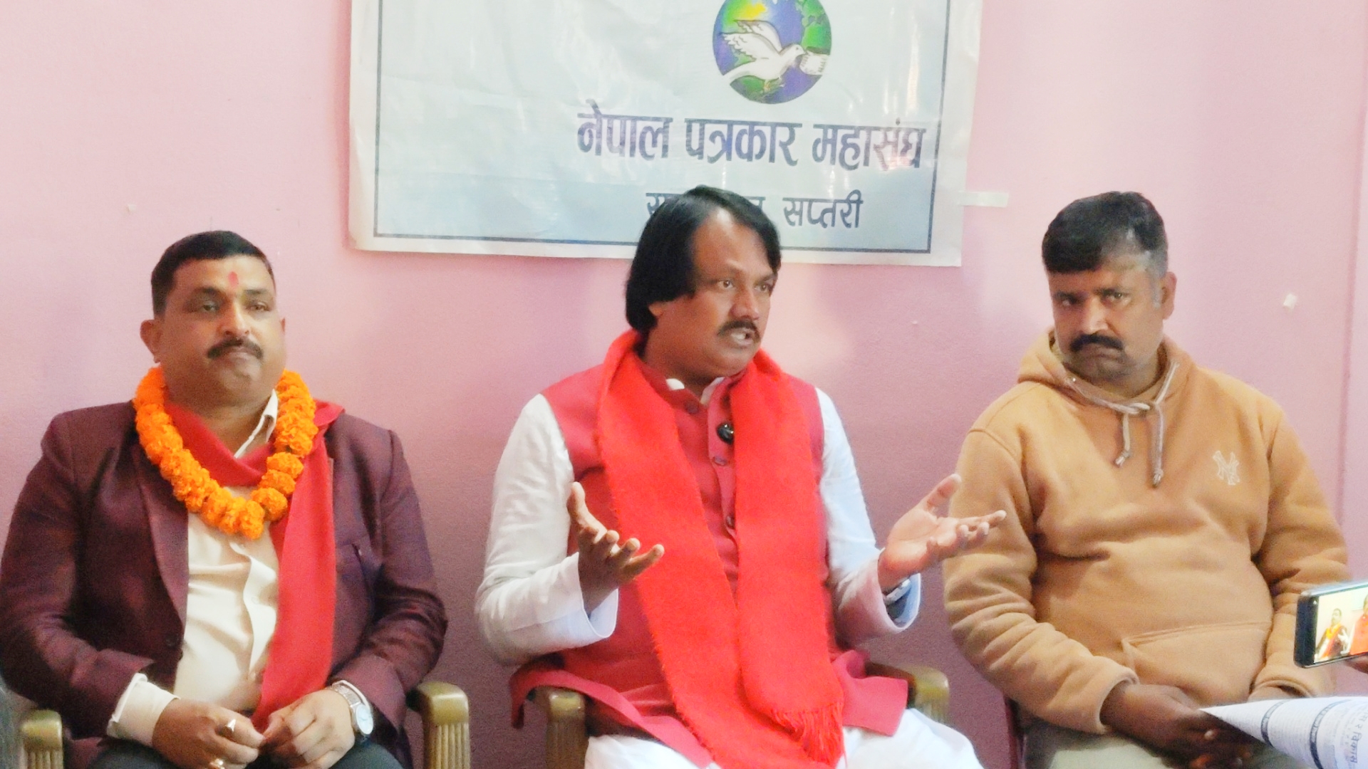 भोटको लागि सिद्धान्त विहीन राजनीतिले विकास र निकास दिन सक्दैन : डा. राउत