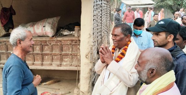 जसपा अध्यक्ष यादवको टोलटोलमा माग : भेटघाट भ्याइनभ्याई