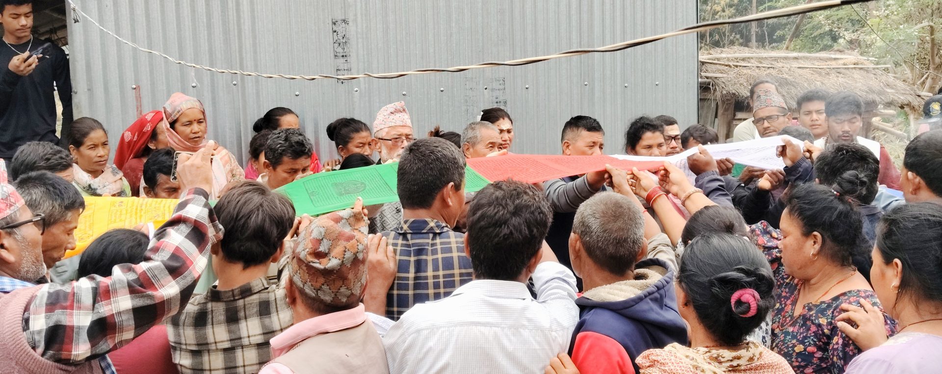 रहेनन् पूर्व वडाध्यक्ष मोक्तान : घेदुङद्वारा श्रद्धाञ्जली अर्पण
