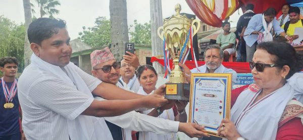 जिल्ला स्तरीय राष्ट्रपति रनिङ शिल्ड प्रतियोगिताको उपाधि सुरुङ्गा नगरपालिकालाई